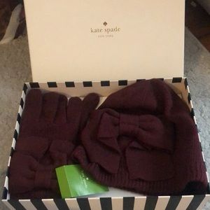 Kate Spade Hat & Mitts Set